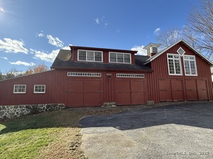 Homes for sale in Lebanon, CT | 927 Trumbull Hwy, Lebanon, CT 06249 | MLS# 24140288