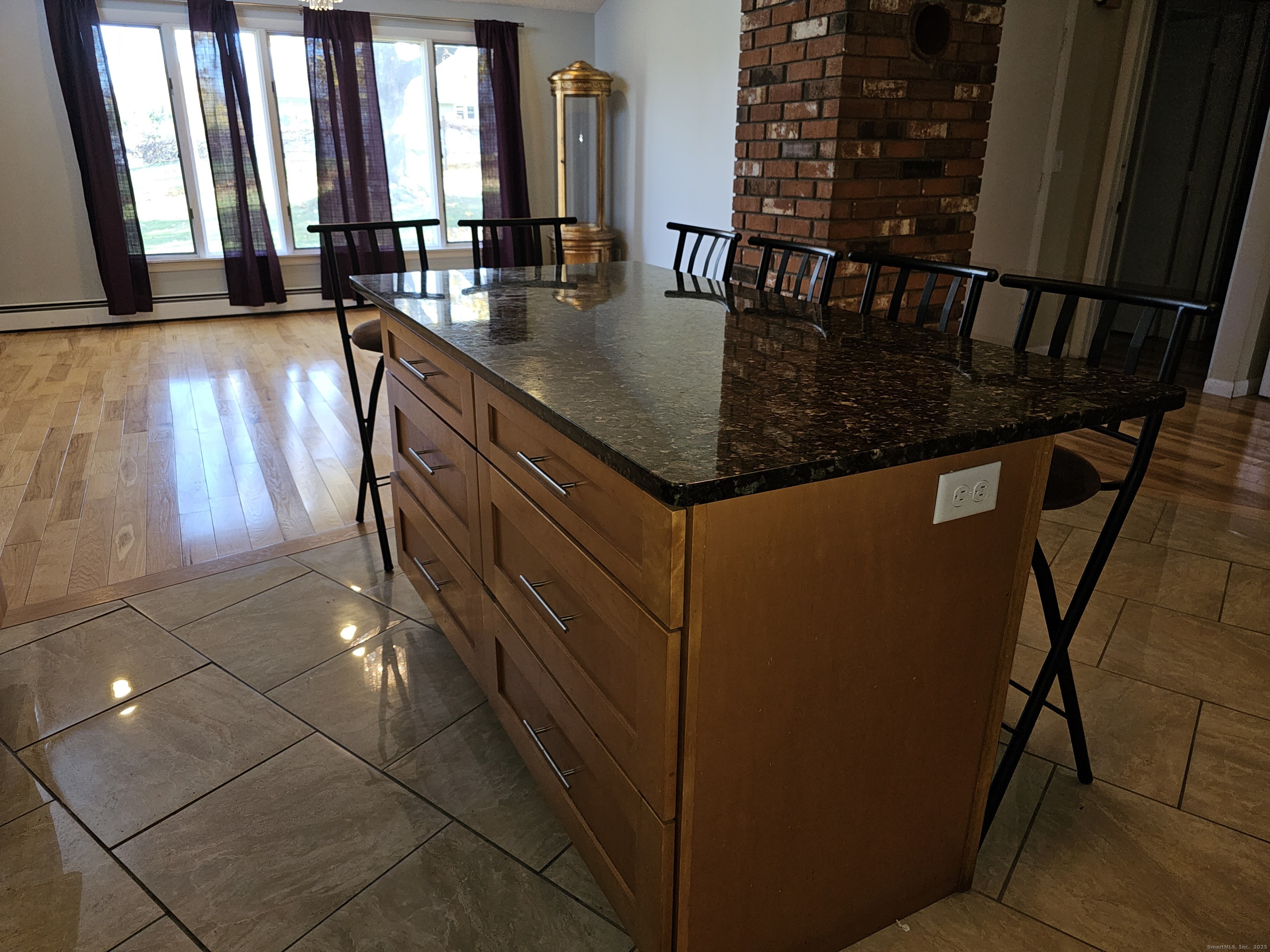 109 Seymour, Bristol, 06010, 3 Bedrooms Bedrooms, 0 ,2 BathroomsBathrooms,Single Family For Sale,For Sale,Seymour,0,24137515