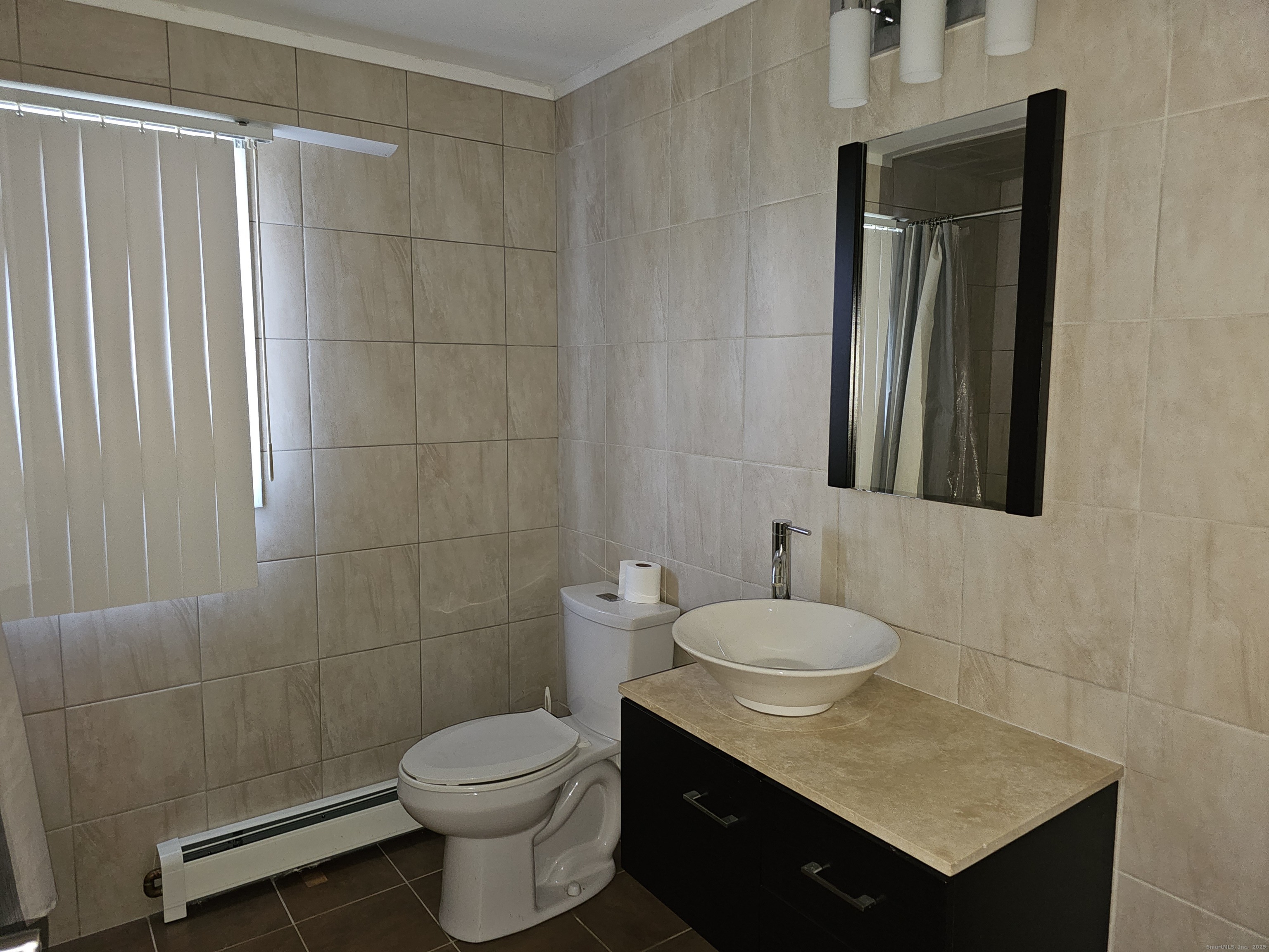 109 Seymour, Bristol, 06010, 3 Bedrooms Bedrooms, 0 ,2 BathroomsBathrooms,Single Family For Sale,For Sale,Seymour,0,24137515