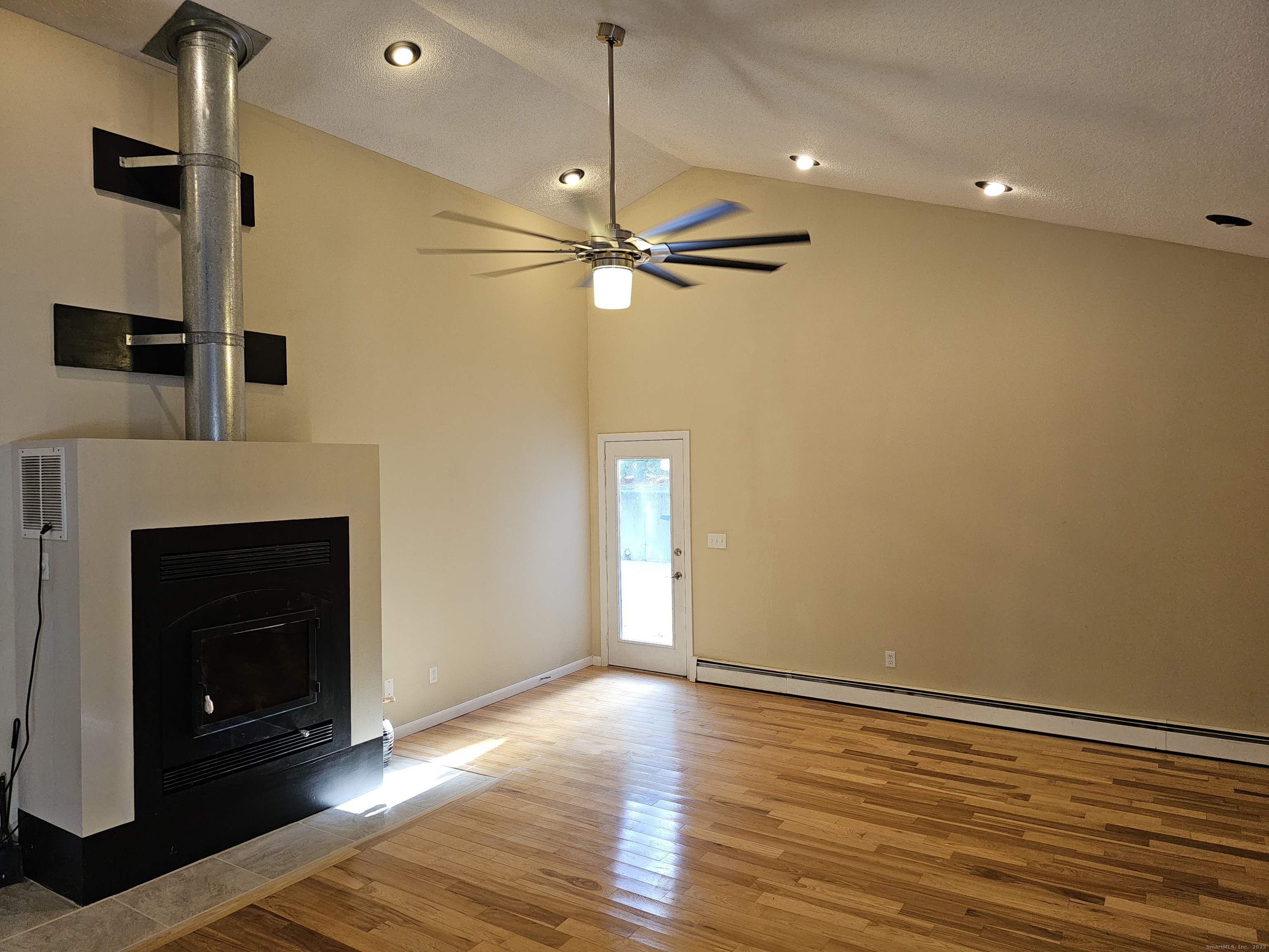 109 Seymour, Bristol, 06010, 3 Bedrooms Bedrooms, 0 ,2 BathroomsBathrooms,Single Family For Sale,For Sale,Seymour,0,24137515