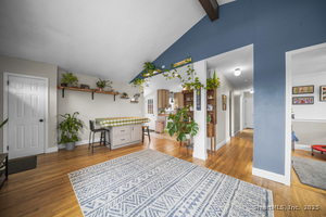 Homes for sale in Windsor Locks, CT | 19 Thomas St, Windsor Locks, CT 06096 | MLS# 24140156