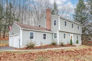 Homes for sale in New Milford, CT | 37 Putnam Rd, New Milford, CT 06776 | MLS# 24140321