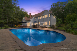 Homes for sale in Oxford, CT | 7 Butternut Ln, Oxford, CT 06478 | MLS# 24137122