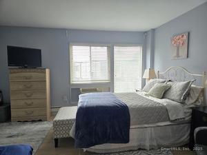 Homes for sale in West Haven, CT | 31 West Walk Walk #31, West Haven, CT 06516 | MLS# 24140184