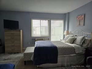 Homes for sale in West Haven, CT | 31 West Walk Walk #31, West Haven, CT 06516 | MLS# 24140184