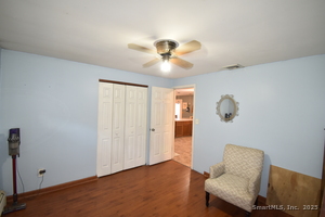 Homes for sale in Naugatuck, CT | 236 Bluebird Dr, Naugatuck, CT 06770 | MLS# 24140401