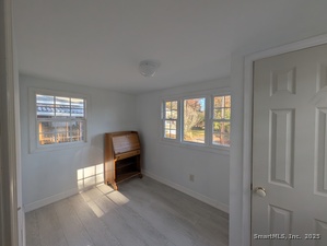 Homes for sale in Shelton, CT | 12 Horseshoe Dr, Shelton, CT 06484 | MLS# 24140408