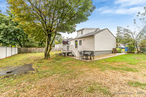 Homes for sale in Hamden, CT | 317 Franklin Rd, Hamden, CT 06517 | MLS# 24133931