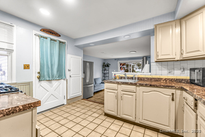 Homes for sale in Hamden, CT | 317 Franklin Rd, Hamden, CT 06517 | MLS# 24133931