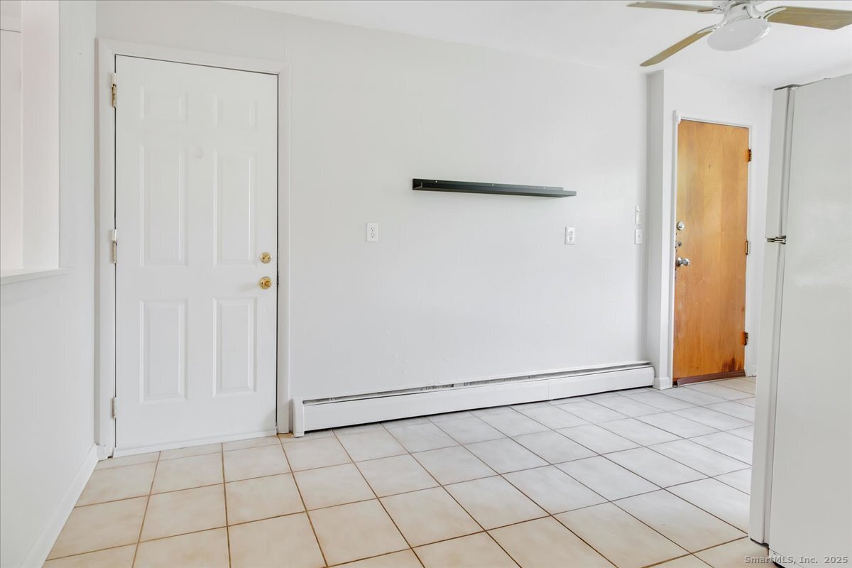 63 Maynard, Middletown, 06457, 2 Bedrooms Bedrooms, 0 ,1 BathroomBathrooms,Residential Rental,For Sale,Maynard,0,24137665