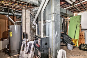 Homes for sale in Bridgeport, CT | 696 Kossuth St, Bridgeport, CT 06608 | MLS# 24140182