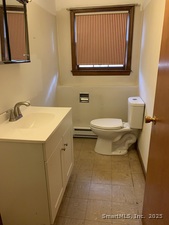 Homes for sale in Berlin, CT | 381 Chamberlain Hwy, Berlin, CT 06037 | MLS# 24137113