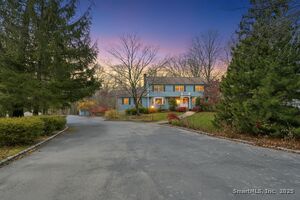 8 Messex Lane
