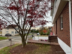 Homes for sale in Wallingford, CT | 30 Clinton Pl, Wallingford, CT 06492 | MLS# 24140097