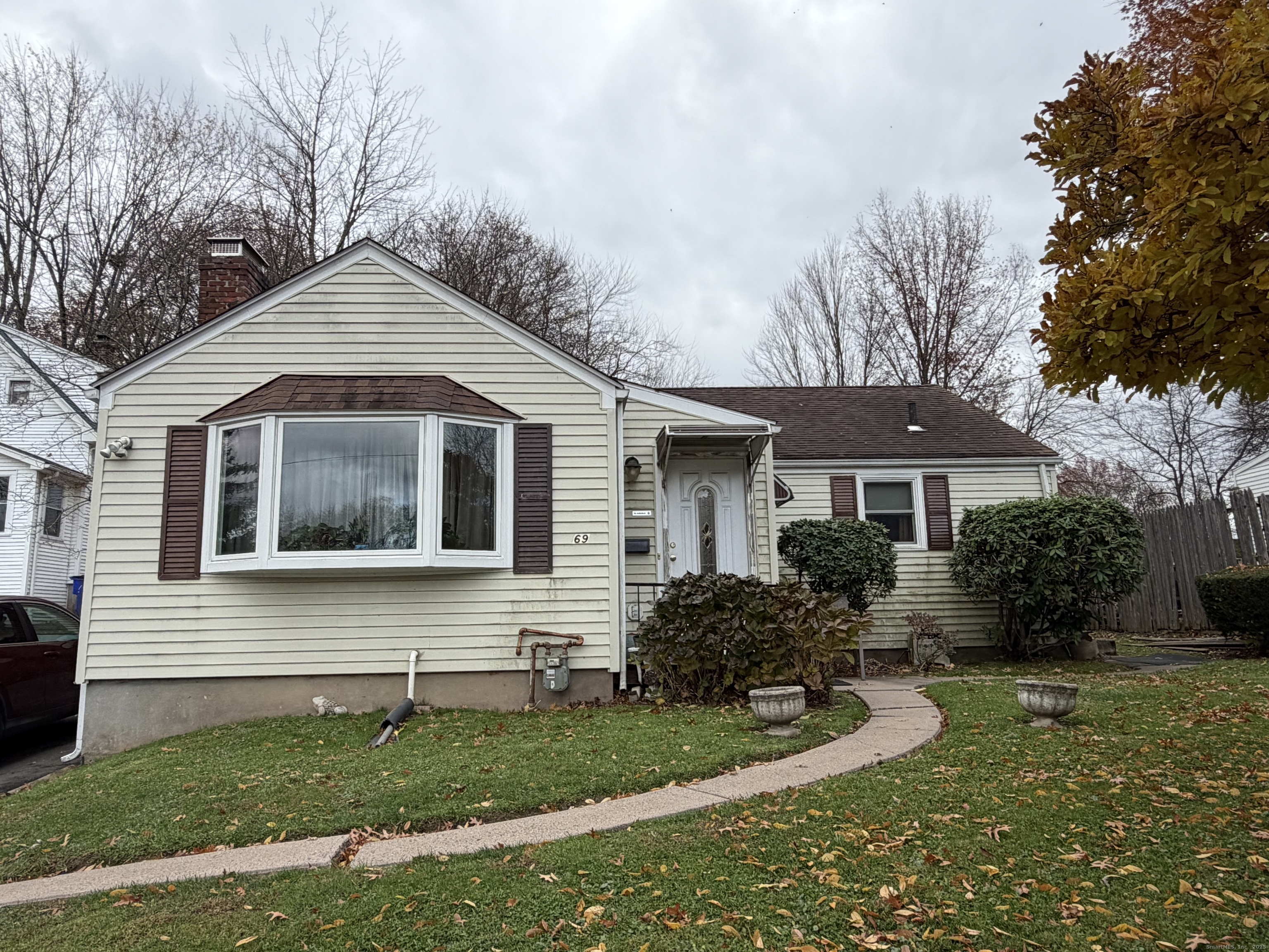 This home has 4 bedrooms and 2 bathrooms. Property has lots of Potential. Lots of extra room and space. With a large living room with a fireplace. Brand new furnace and new hot water heater. Property being sold As Is. Quick closing preferred.