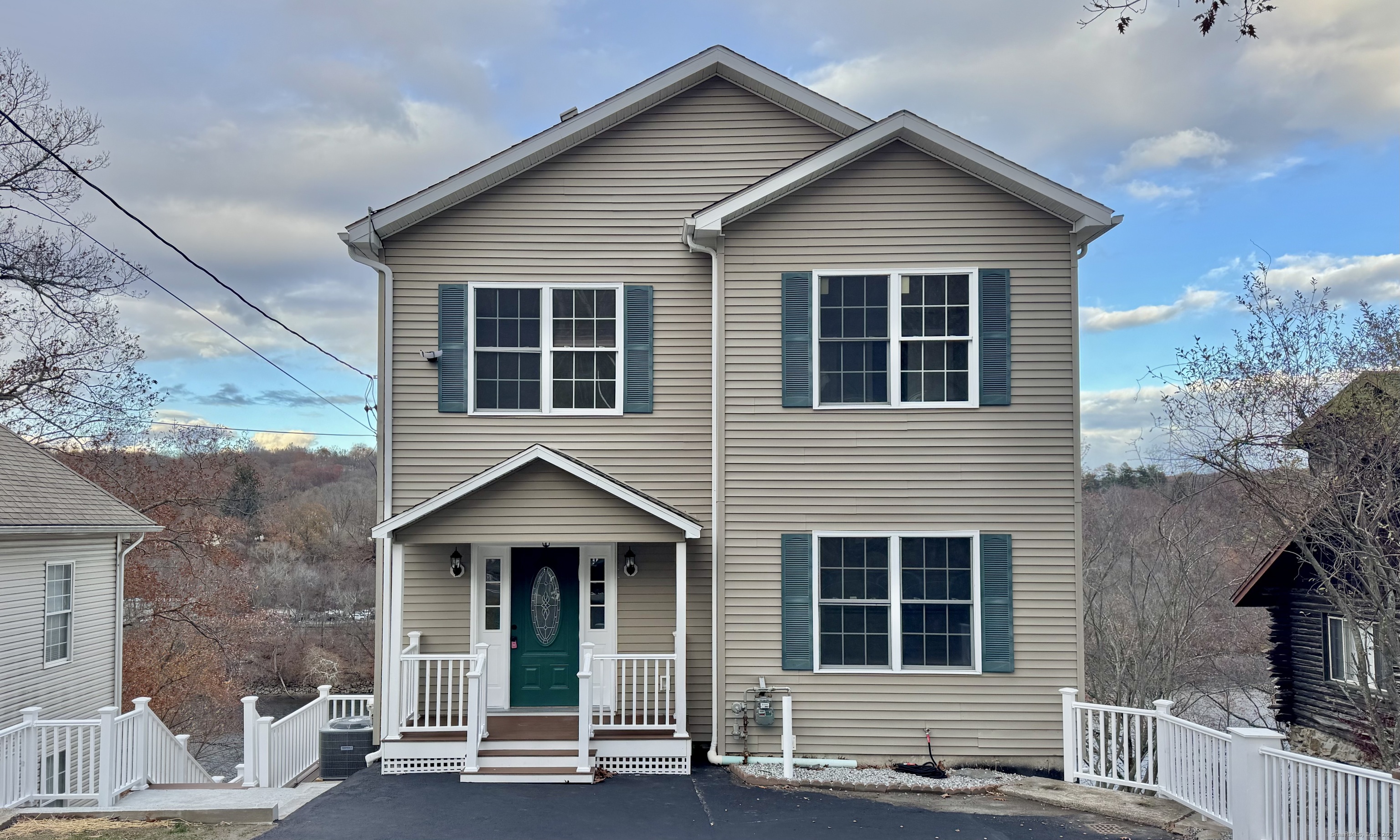 Homes for sale in Shelton, CT | 112 River Rd, Shelton, CT 06484 | MLS# 24140525