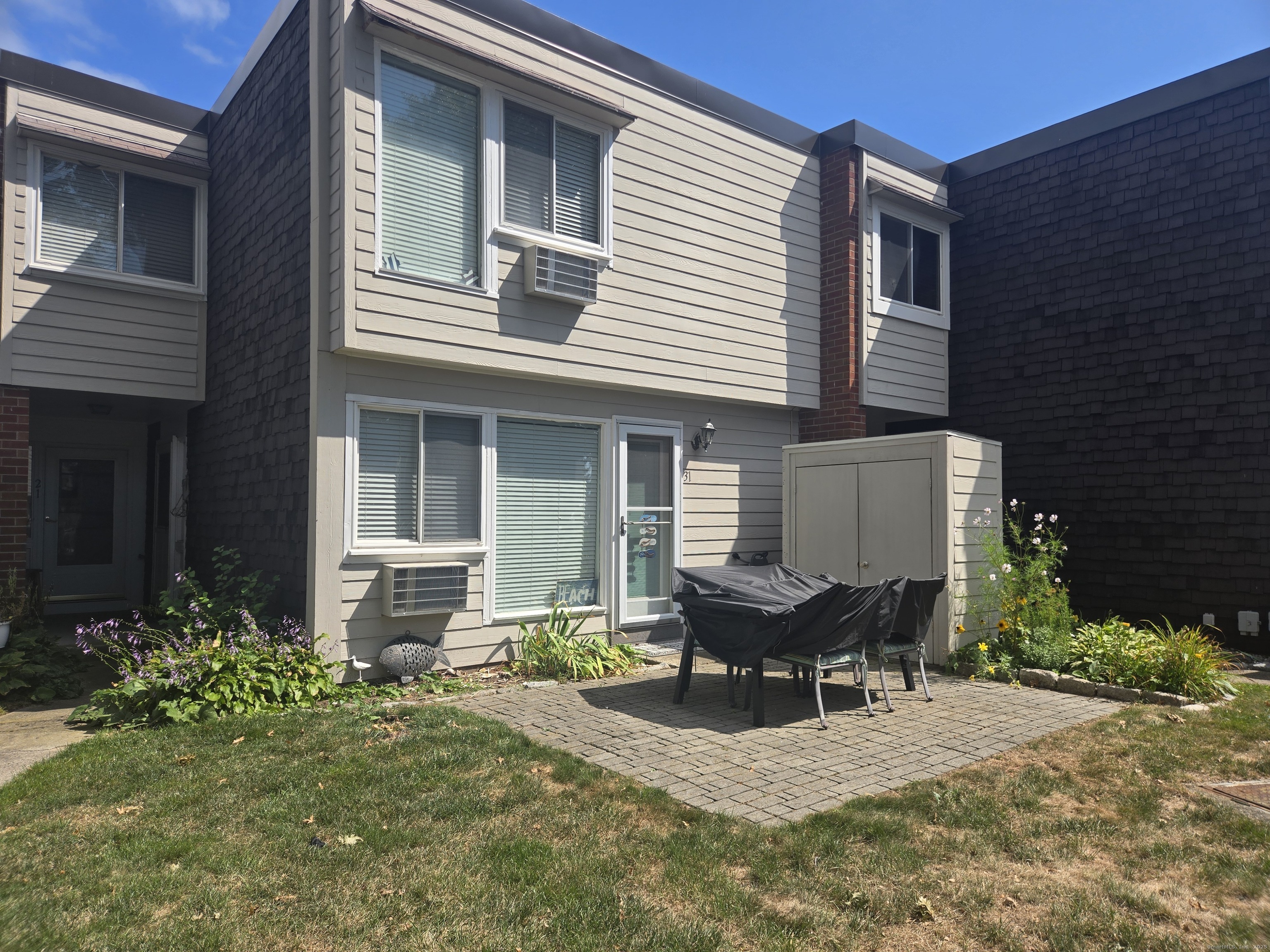 31 West, West Haven, 06516, 2 Bedrooms Bedrooms, 0 ,1 BathroomBathrooms,Condo/co-op For Sale,For Sale,West,0,24140184