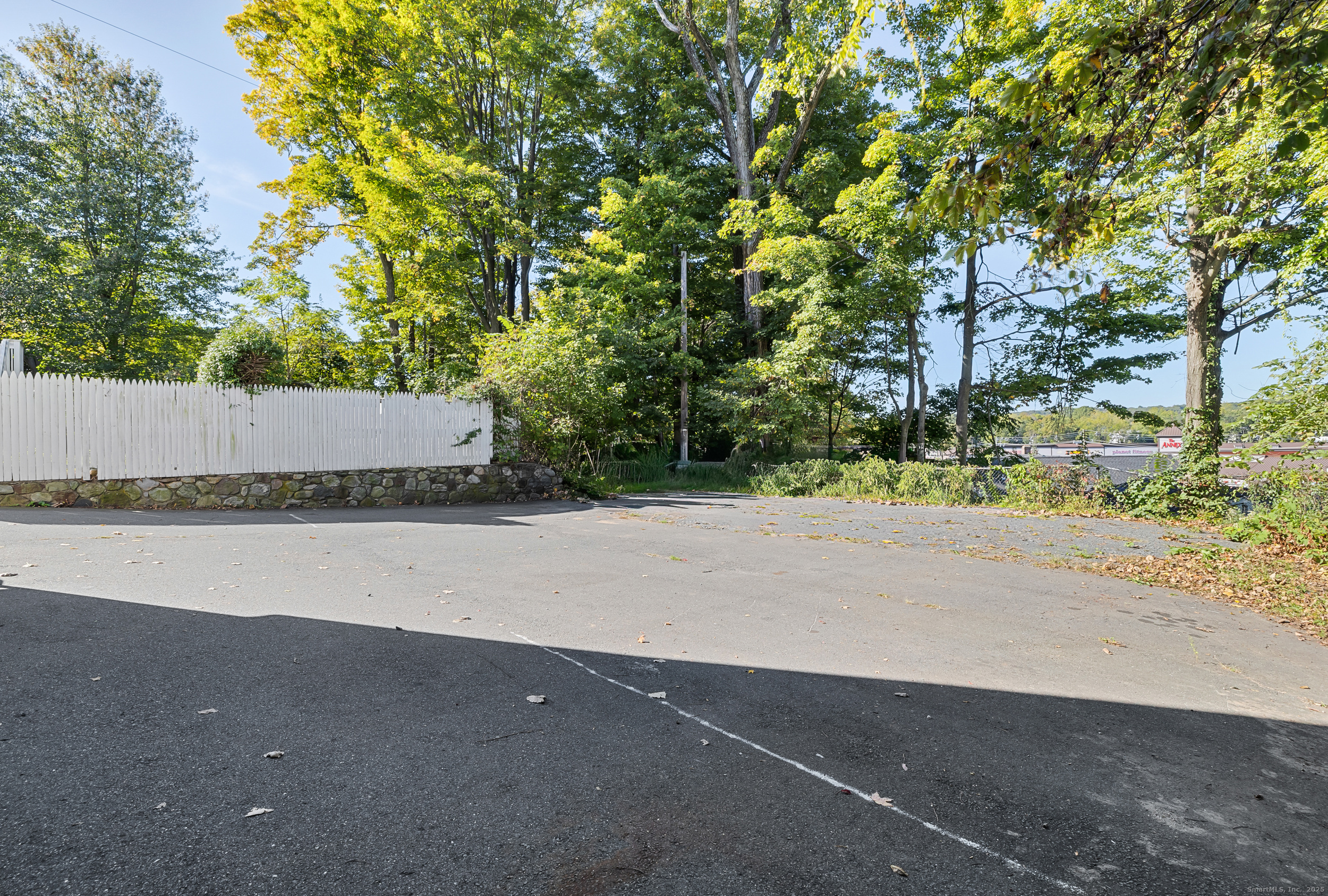 245 Oakland, Bristol, 06010, 3 Bedrooms Bedrooms, 0 ,1 BathroomBathrooms,Residential Rental,For Sale,Oakland,0,24140556