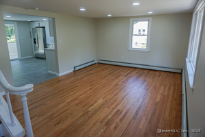 Homes for sale in Naugatuck, CT | 418 Horton Hill Rd, Naugatuck, CT 06770 | MLS# 24140574