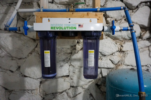 Homes for sale in Naugatuck, CT | 418 Horton Hill Rd, Naugatuck, CT 06770 | MLS# 24140574