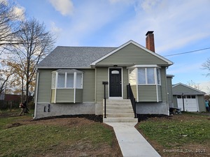 Homes for sale in East Haven, CT | 16 Vista Dr, East Haven, CT 06512 | MLS# 24140534