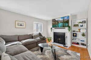 Homes for sale in Cromwell, CT | 30 Larkspur Dr #30, Cromwell, CT 06416 | MLS# 24140186