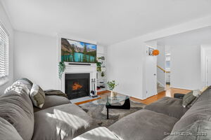 Homes for sale in Cromwell, CT | 30 Larkspur Dr #30, Cromwell, CT 06416 | MLS# 24140186