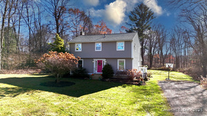 Homes for sale in Woodstock, CT | 104 Pulpit Rock Rd, Woodstock, CT 06281 | MLS# 24140545