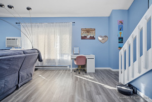 Homes for sale in Plainville, CT | 309 East St #APT 10, Plainville, CT 06062 | MLS# 24140579