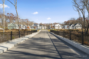 Homes for sale in Waterford, CT | 34 Ivy Hill Rd #34, Waterford, CT 06385 | MLS# 24139805