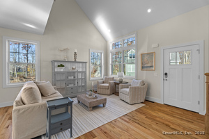 Homes for sale in Waterford, CT | 26 Ivy Hill Rd #26, Waterford, CT 06385 | MLS# 24140640