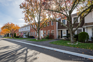 Homes for sale in Milford, CT | 15 Greenwich Way #15, Milford, CT 06460 | MLS# 24140628