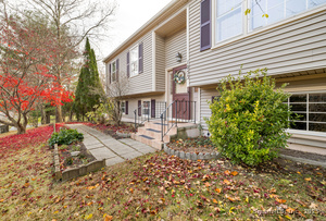 Homes for sale in Stratford, CT | 1053 Cutspring Rd, Stratford, CT 06614 | MLS# 24140555