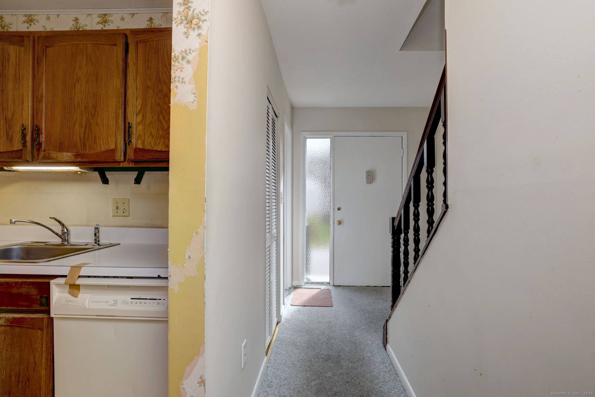 Photo 6 of 715 Frenchtown Road, Bridgeport, CT