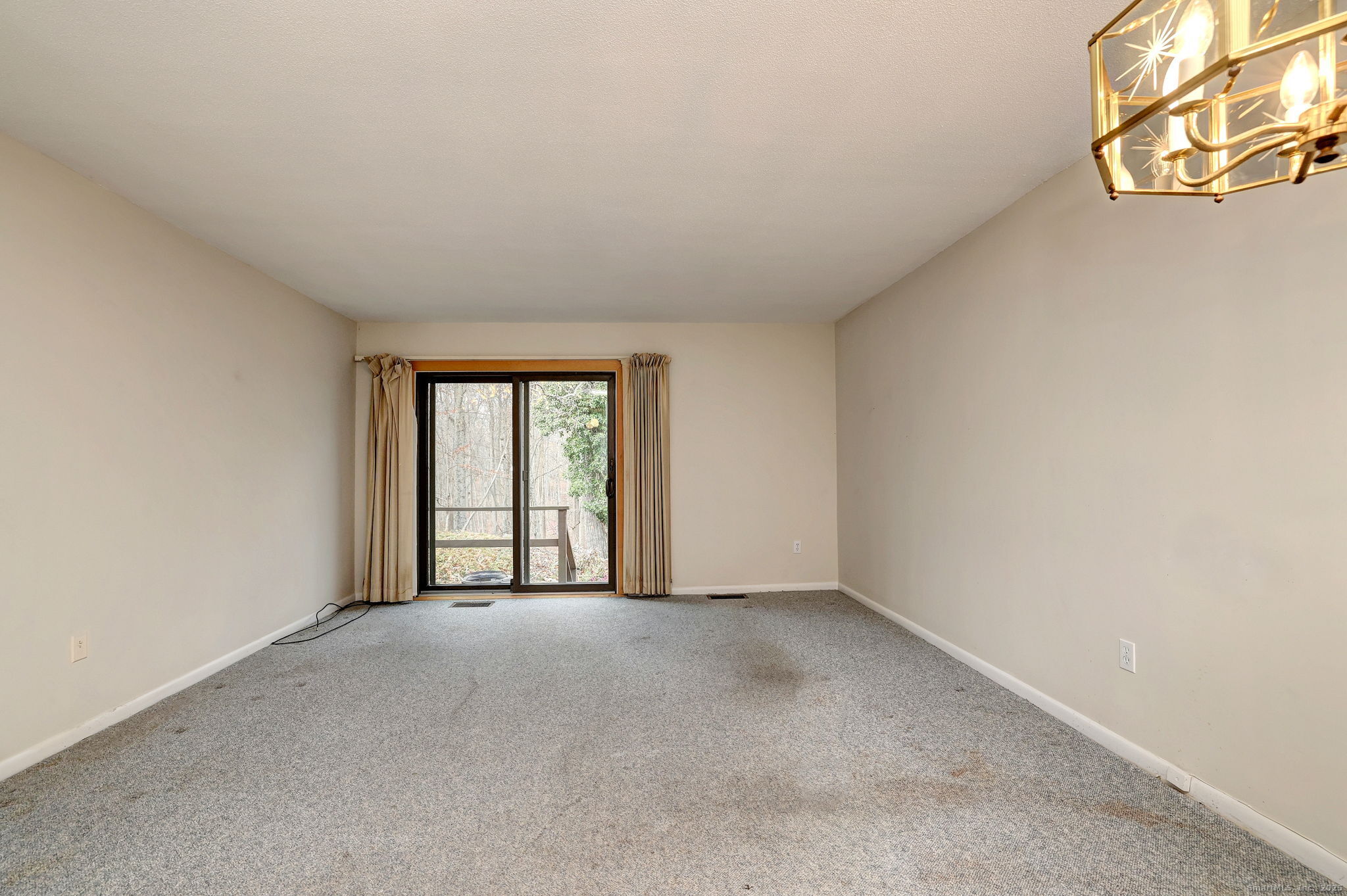 Photo 9 of 715 Frenchtown Road, Bridgeport, CT