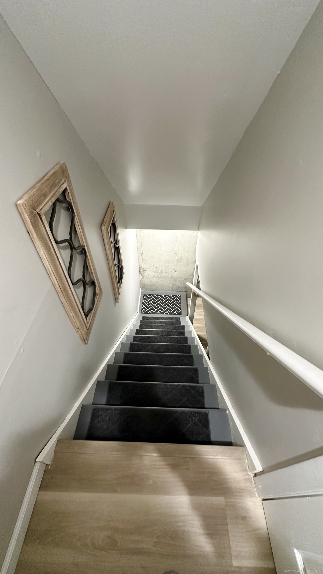 Photo 23 of 105 Tremont Avenue, Bridgeport, CT