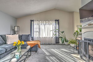 Homes for sale in Suffield, CT | 424 Bridge St, Suffield, CT 06078 | MLS# 24140680