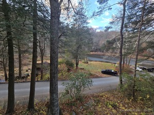 Homes for sale in Southbury, CT | 225 Manor Rd, Southbury, CT 06488 | MLS# 24140751