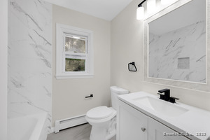 Homes for sale in Guilford, CT | 2064 Long Hill Rd, Guilford, CT 06437 | MLS# 24140731