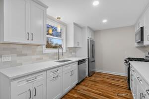 Homes for sale in Hamden, CT | 484 Pine Rock Ave, Hamden, CT 06514 | MLS# 24140776