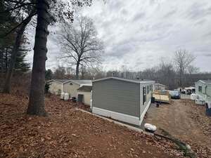 Homes for sale in Vernon, CT | 325 Kelly Rd, Vernon, CT 06066 | MLS# 24140473