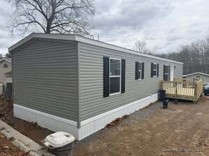 Homes for sale in Vernon, CT | 325 Kelly Rd, Vernon, CT 06066 | MLS# 24140473