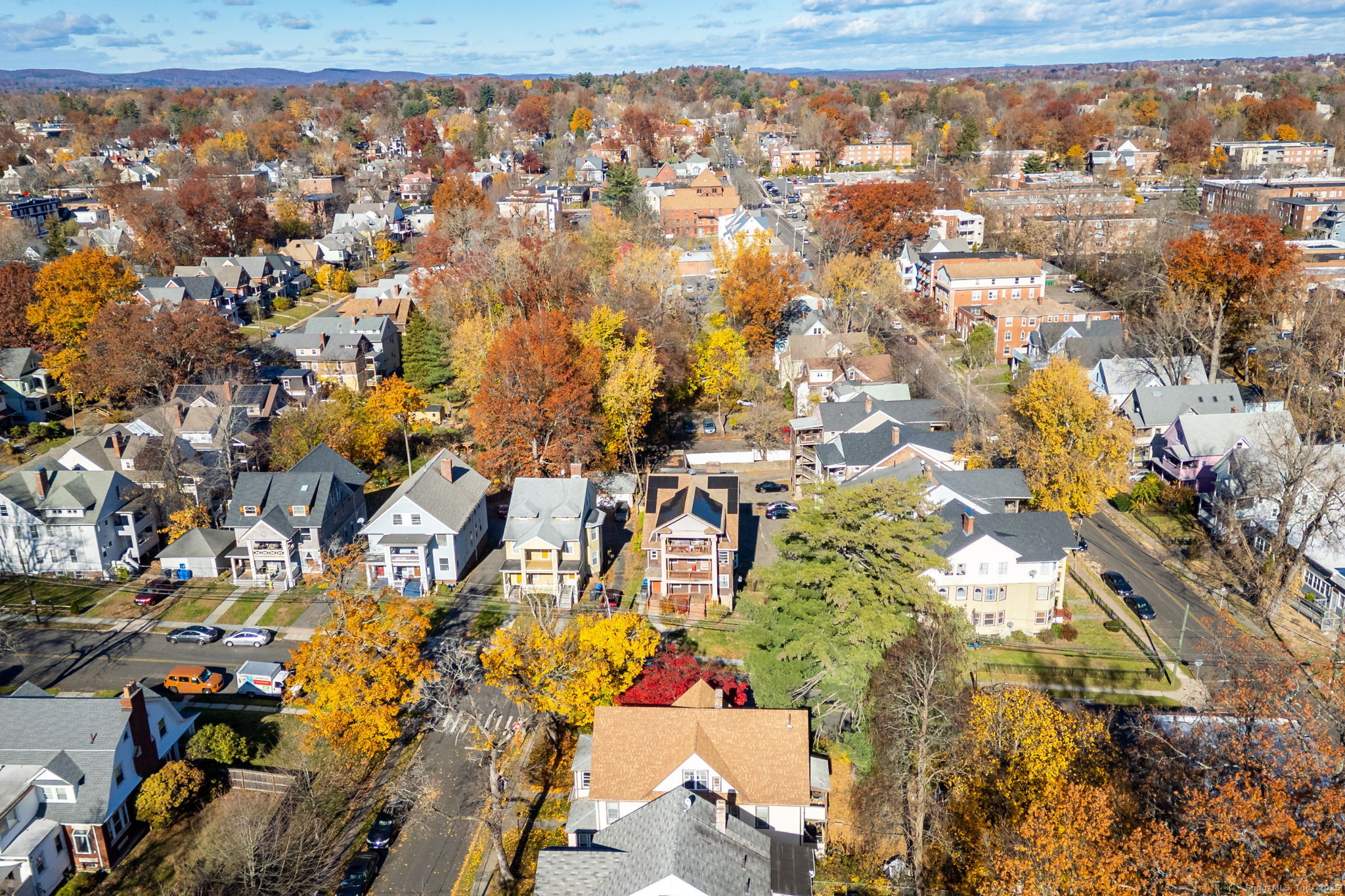 2 Rodney, Hartford, 06105, 8 Bedrooms Bedrooms, 0 ,3 BathroomsBathrooms,Multi-family For Sale,For Sale,Rodney,0,24140732