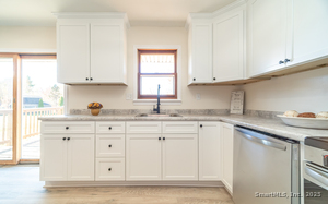 Homes for sale in Middletown, CT | 59 Fieldbrook Rd, Middletown, CT 06457 | MLS# 24140939