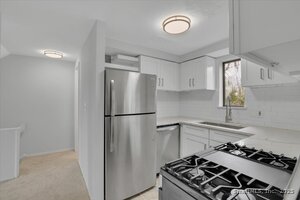 Homes for sale in Middletown, CT | 3 Trolley Crossing Ln #3, Middletown, CT 06457 | MLS# 24140770