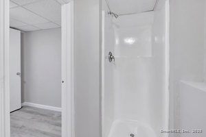 Homes for sale in Oxford, CT | 76 Dorman Rd, Oxford, CT 06478 | MLS# 24140878