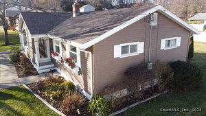 Homes for sale in Enfield, CT | 31 Meade Ln, Enfield, CT 06082 | MLS# 24140710