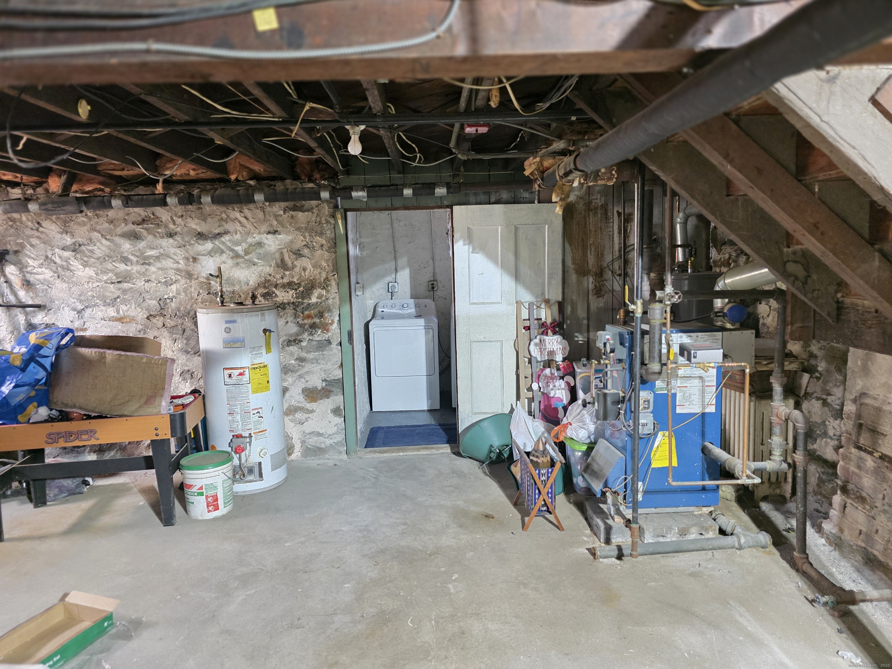 6 Couch, Norwalk, 06854, 3 Bedrooms Bedrooms, 0 ,1 BathroomBathrooms,Single Family For Sale,For Sale,Couch,0,24136403