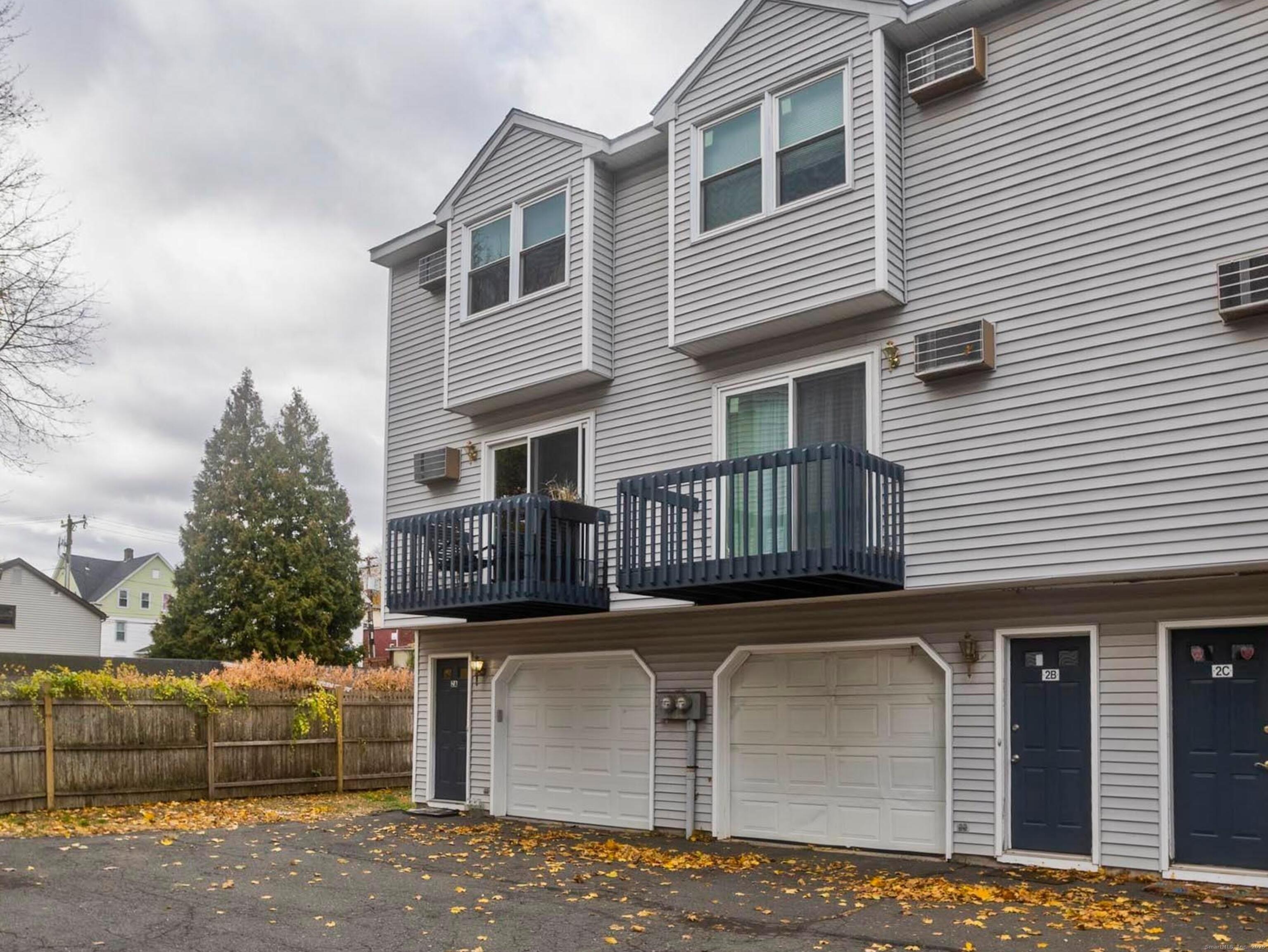 Photo 21 of 239 Glen Street, New Britain, CT