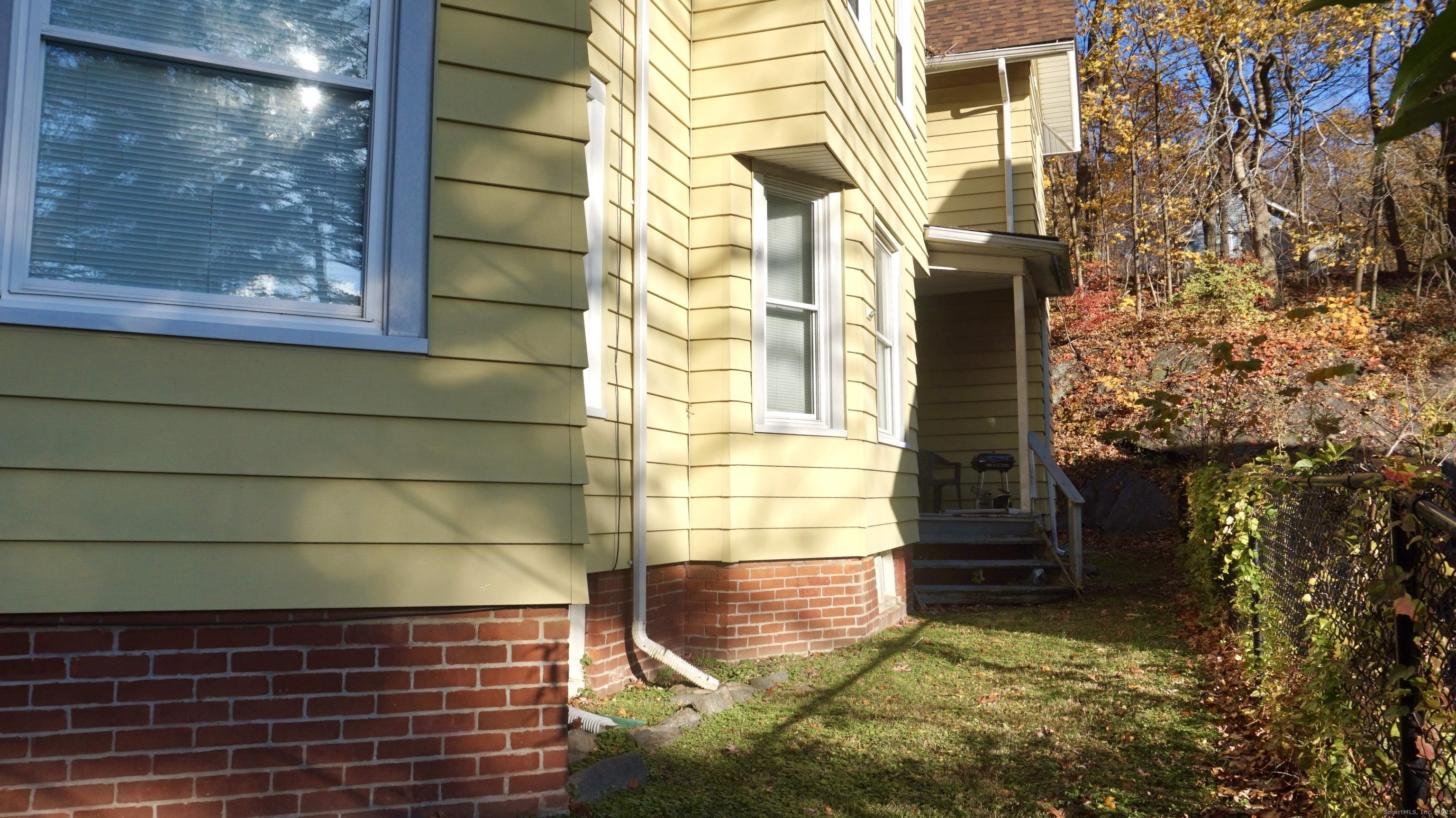 Homes for sale in Vernon, CT | 22 N Park St, Vernon, CT 06066 | MLS# 24138988